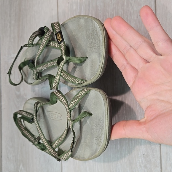 Keen Womens Strappy Outdoor hiking Sandals shoes sz 8.5 - Picture 5 of 9